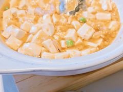 -八府香鸭·啫啫煲(华山路店)