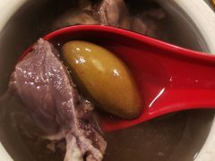 青欖炖瘦肉豬肺-紫金食坊(江南西路店)