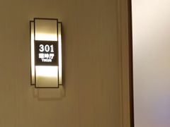-泓历皇朝酒店(东亭店)