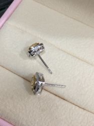 -威德钻石-克拉钻大本营(南京东路店)