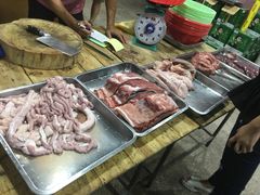 -标记美食新鲜猪杂(兴南大道店)