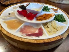 -芸南道·过桥米线(昆明老街旗舰店)