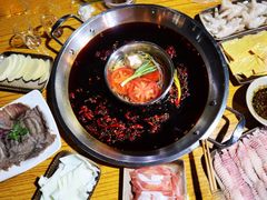 -毛毛老火锅(八年观音桥店)
