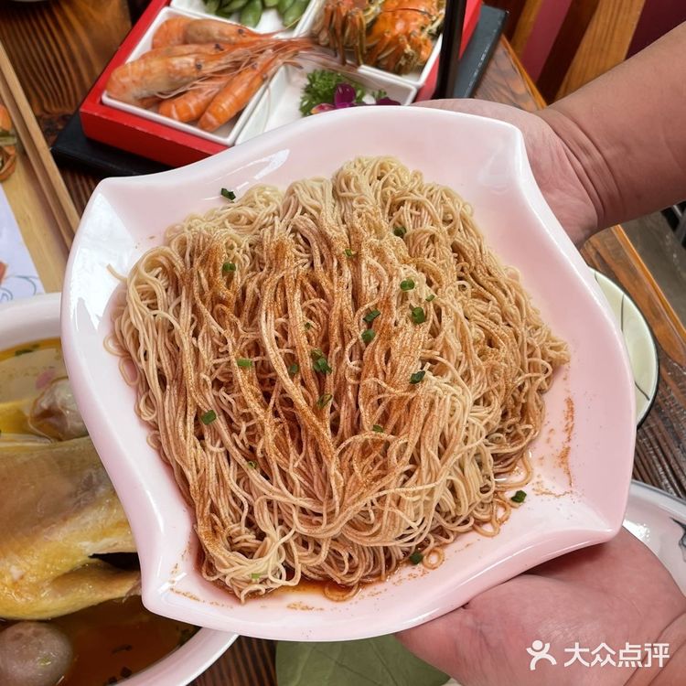 邓仙蟹舫|他家的阳澄湖大闸蟹我可以吃78910次!