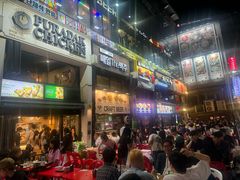 -BHC炸鸡(明洞总店)