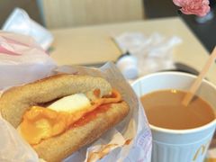 -麦当劳(百荣世贸商城店)