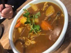 香滑咖喱牛腩煲-长勺子东南亚(街道口店)