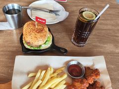 -必胜客(航洋国际店)