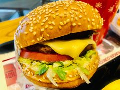 -The Habit Burger Grill 哈比特汉堡(爱琴海店)