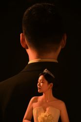 -雪中彩影婚纱摄影·微光艺术中心