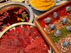 -洪焱重庆老火锅(万福花园店)