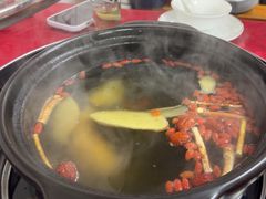 -花苑美食横琴生蚝火锅(拱北粤华路店)