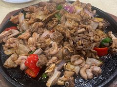 -标记美食新鲜猪杂(兴南大道店)