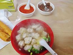 -张阿三馄饨店