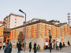 -绳金塔