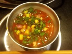 -鸿顺老铁锅美蛙鱼府(解放碑店)