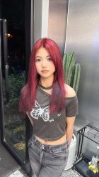 -Tloml salon