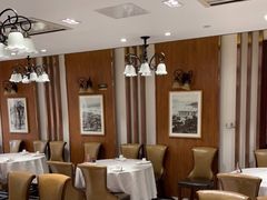 -老人和饭店(淮海中路店)