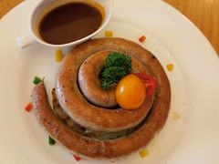 兰特伯爵自制猪肉肠配酸菜、土豆-兰特伯爵西餐厅·啤酒屋(方庄店)