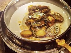 榄有姜丝蒸大连鲍-广州花园酒店·凌璇阁旋转餐厅CAROUSEL360