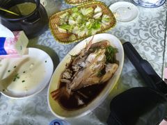 -范饭椰林川湘味海鲜·椰子鸡(三亚湾椰梦长廊店)