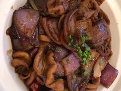 -侬佳蒸菜馆(听潮店)