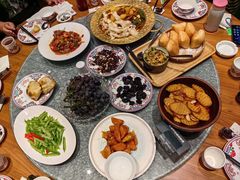 -天山集市(和家乐广场店)