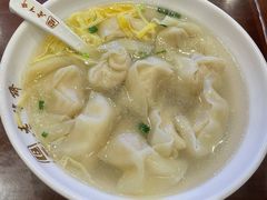刀鱼馄饨-老半斋(福州路店)