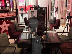 -Dior迪奥(上海世茂广场店)