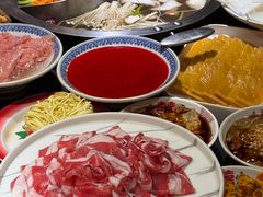 -沸炉重庆老火锅(军事博物馆店)