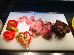 湖畔烤全羊起聚会-东莞松山湖雅乐轩酒店·聚聚乐自助餐厅