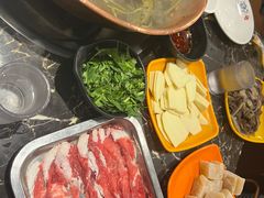 -颐品居涮肉(乌鲁木齐中路店)