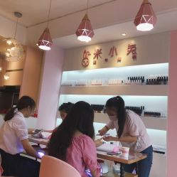 店内环境-米小兔美甲美睫