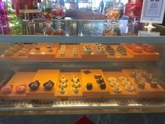 甜点区-武汉世茂希尔顿酒店·汇·全日餐厅