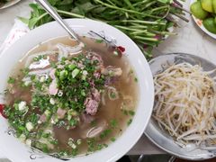-Pho Hoa Pasteur