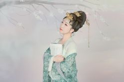 -盘子女人坊生日照·摄影馆(浦东店)