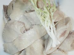 -姜君·千岛湖鱼头馆(浦东大道店)