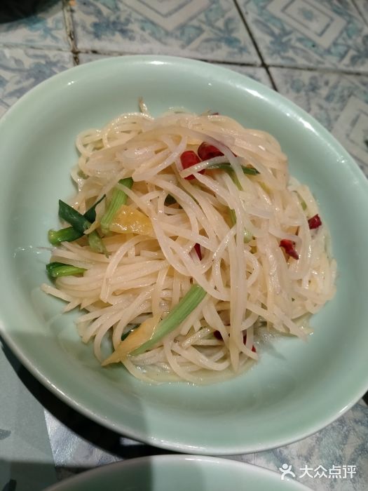 弄堂里· 江南名肴(西湖龙井路店)酸辣土豆丝图片