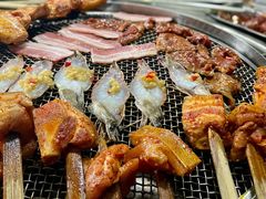 -彝人部落火盆烧烤(原内环足球场店)