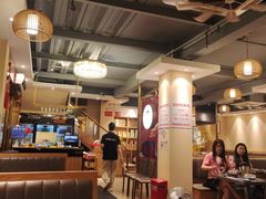 -胡须佬鸡煲四季火锅店(石厦西村直营店)