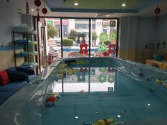 -哲学苑亲子园·早教婴儿托育·婴儿游泳(颐龙湾店)