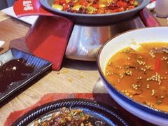 -龙少爷碳火干锅(环球中心店)