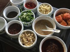 -朝伟清真铜瓢牛肉馆(三十年老·店)