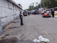 -岳各庄批发市场(西四环中路店)