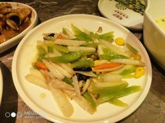 -前海沿·青岛菜(李沧万达店)