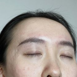 -一个差评成就的纹眉店