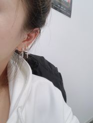 -AI艾耳·专业手工耳洞·穿孔美学馆