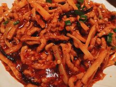 -麻六记(凤凰汇店)