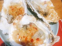 蒜蓉烤生蚝-蚝英雄鲜蚝自助专门店(长楹天街直营店)