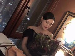 -花间阁鲜花气球连锁(两路口上清寺急市救中心店)